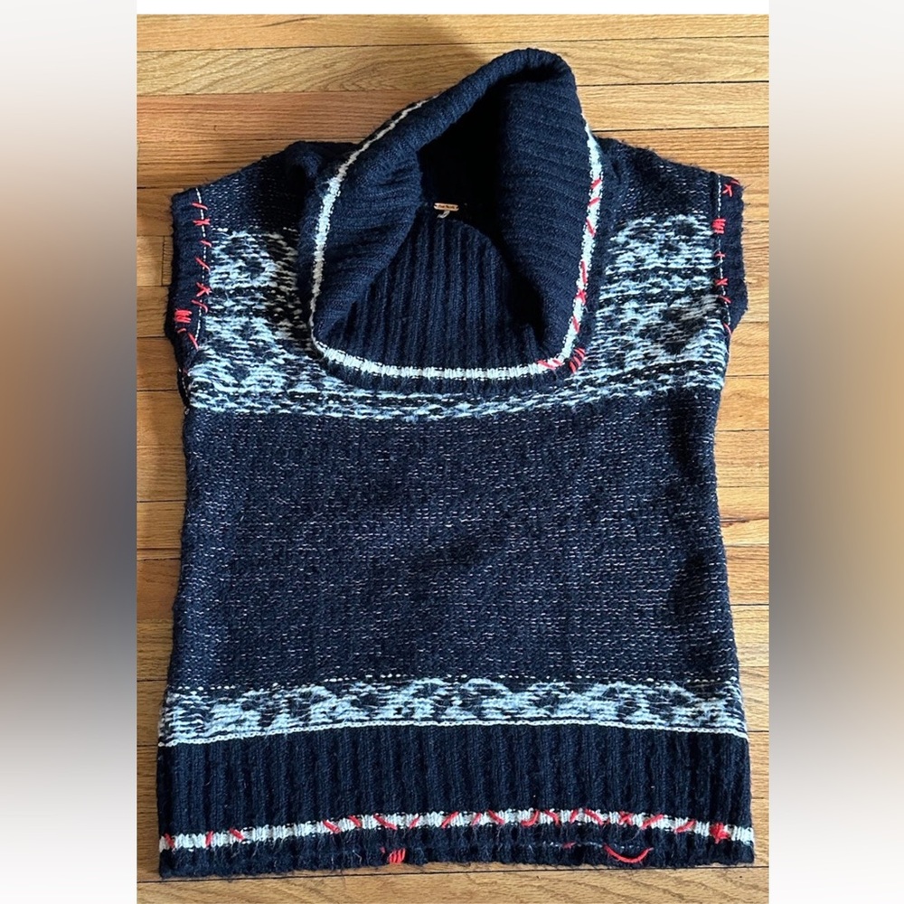 Free People Black Snow Bunny Fair Isle Cowl Neck Pullover Sweater Size Medium